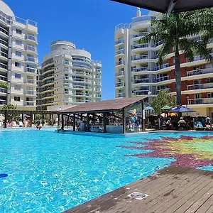  Apartamento Maravilhoso Nautilus, Beto Carrero, Praia, Piscina